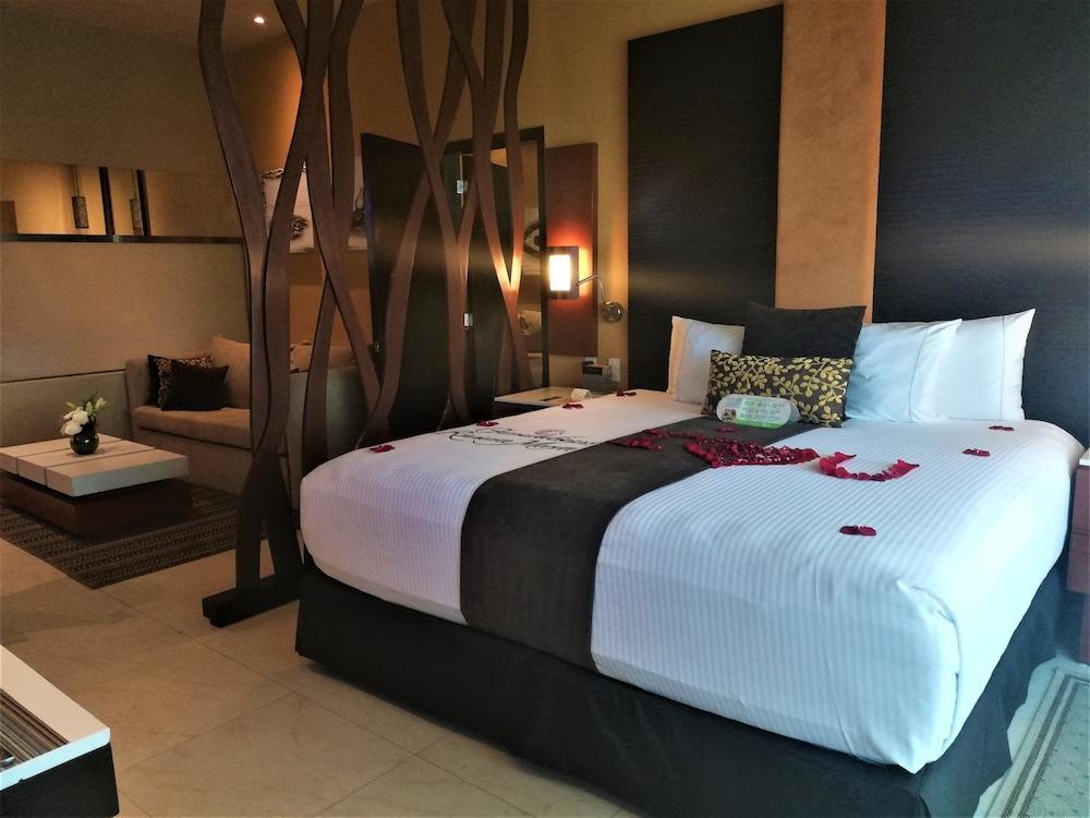 Generations Riviera Maya Family Resort Catamaran, Water Park & More Inclusive 푸에르토 모렐로스 외부 사진