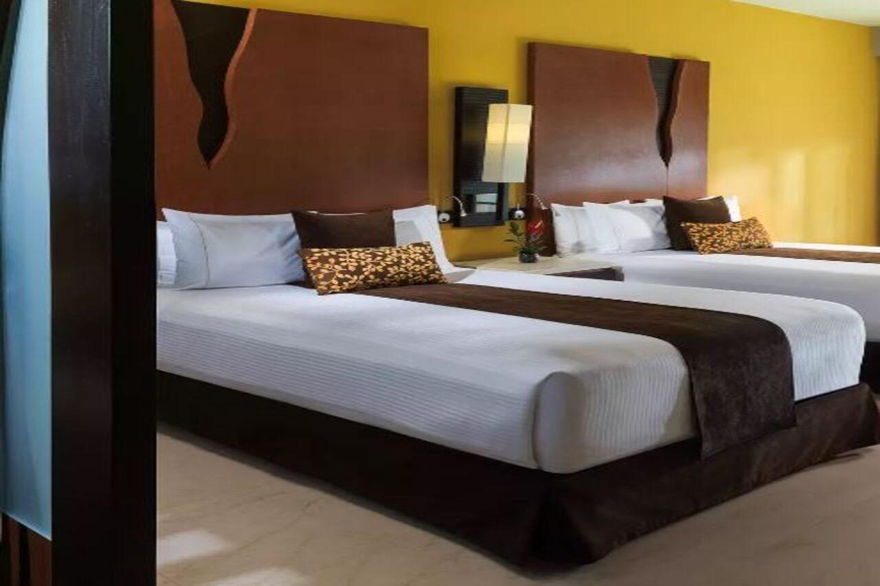 Generations Riviera Maya Family Resort Catamaran, Water Park & More Inclusive 푸에르토 모렐로스 외부 사진