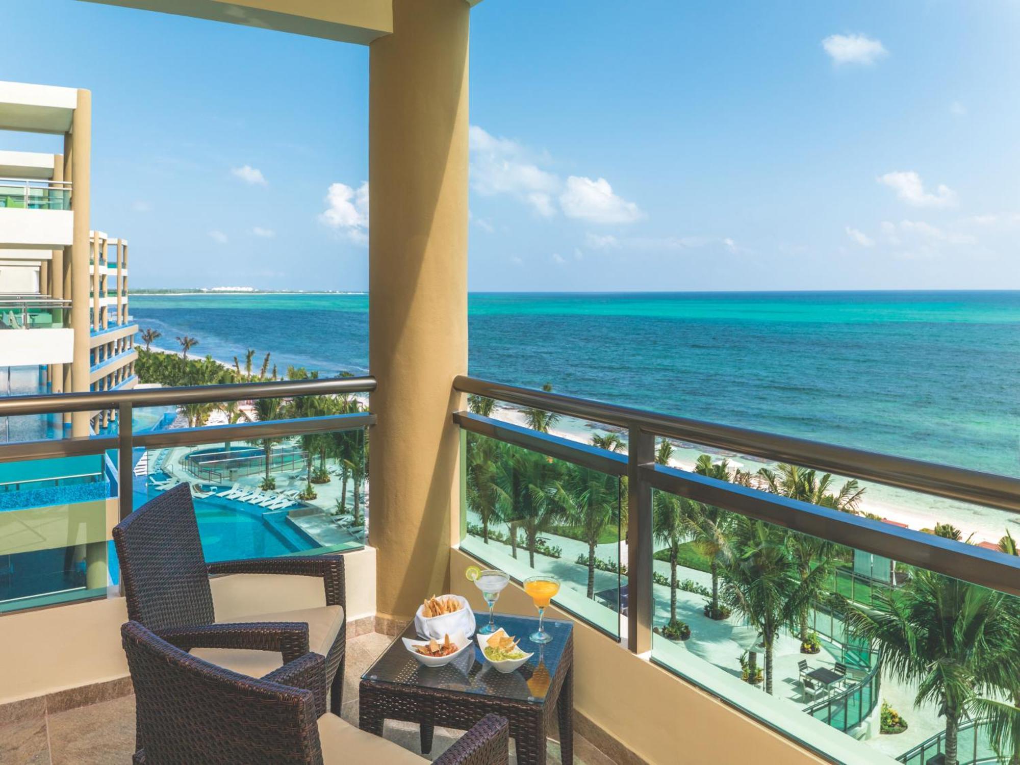 Generations Riviera Maya Family Resort Catamaran, Water Park & More Inclusive 푸에르토 모렐로스 외부 사진
