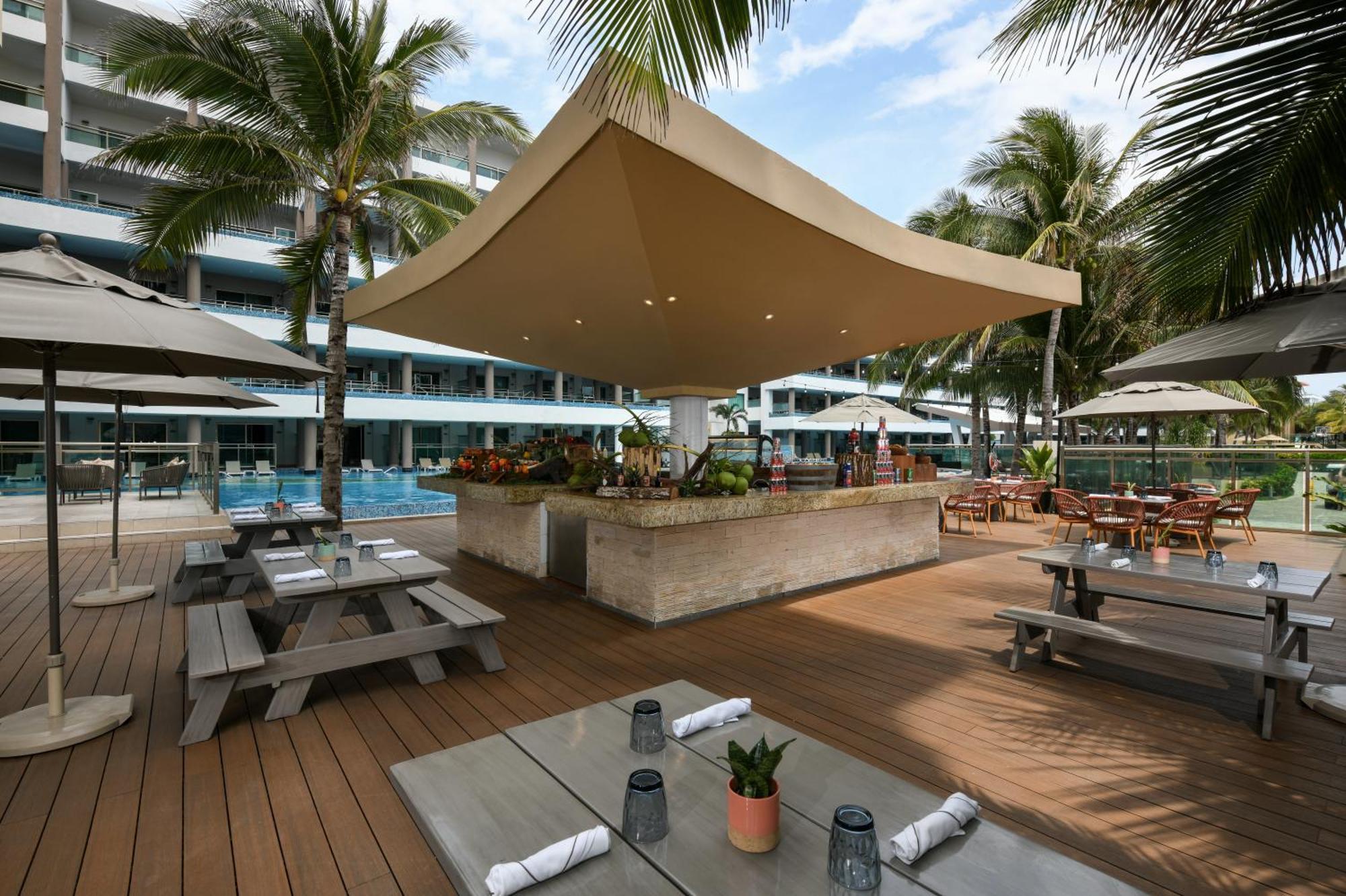 Generations Riviera Maya Family Resort Catamaran, Water Park & More Inclusive 푸에르토 모렐로스 외부 사진