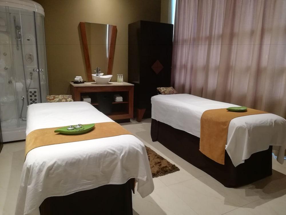 Generations Riviera Maya Family Resort Catamaran, Water Park & More Inclusive 푸에르토 모렐로스 외부 사진